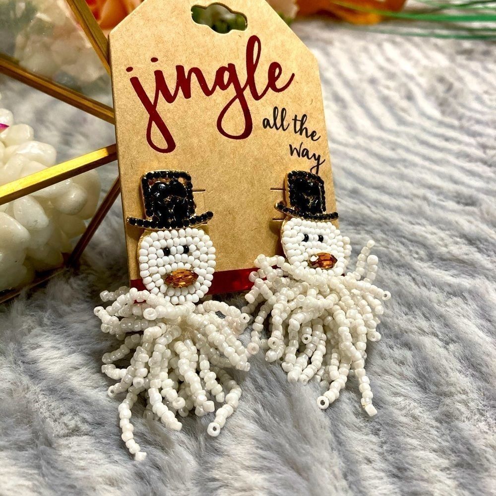 NWT SNOWMAN HOLIDAY EARRINGS